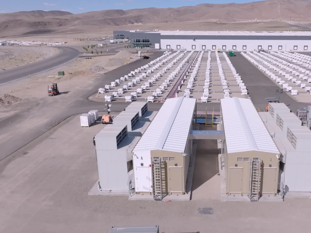 Coatue Plans to Buy Land for Anthropic Data Centers