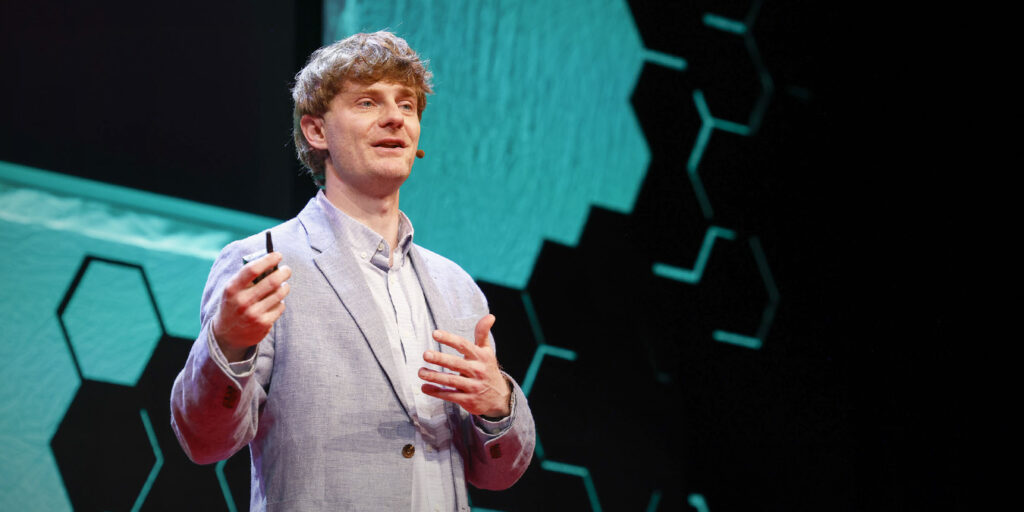 This $650 Million Startup Is Building an AI That Can Improve Itself Forever
