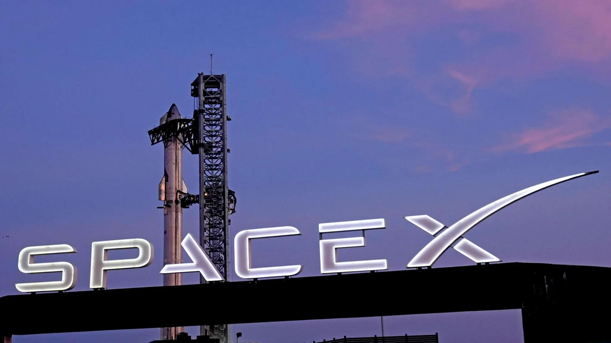SpaceX Makes Its Nasdaq Debut at $135 a Share in the Biggest IPO Ever