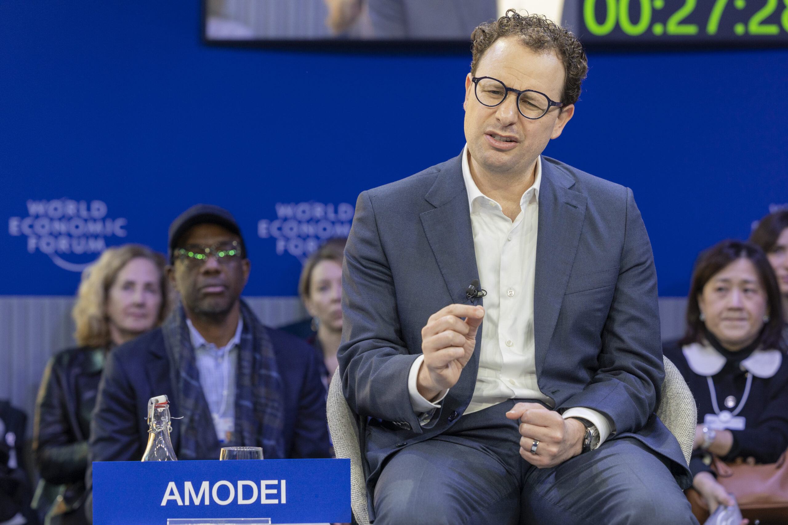 Anthropic Hits $30B Run Rate, Overtaking OpenAI in Annualized Revenue