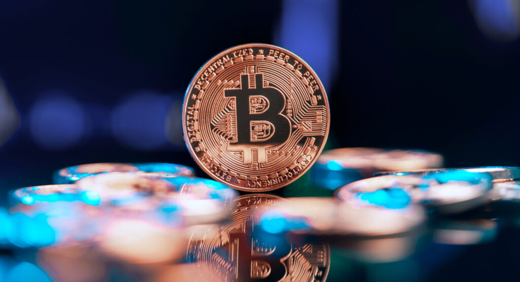 Oil Falls, Bitcoin Rises as Iran Peace Deal Gains Momentum