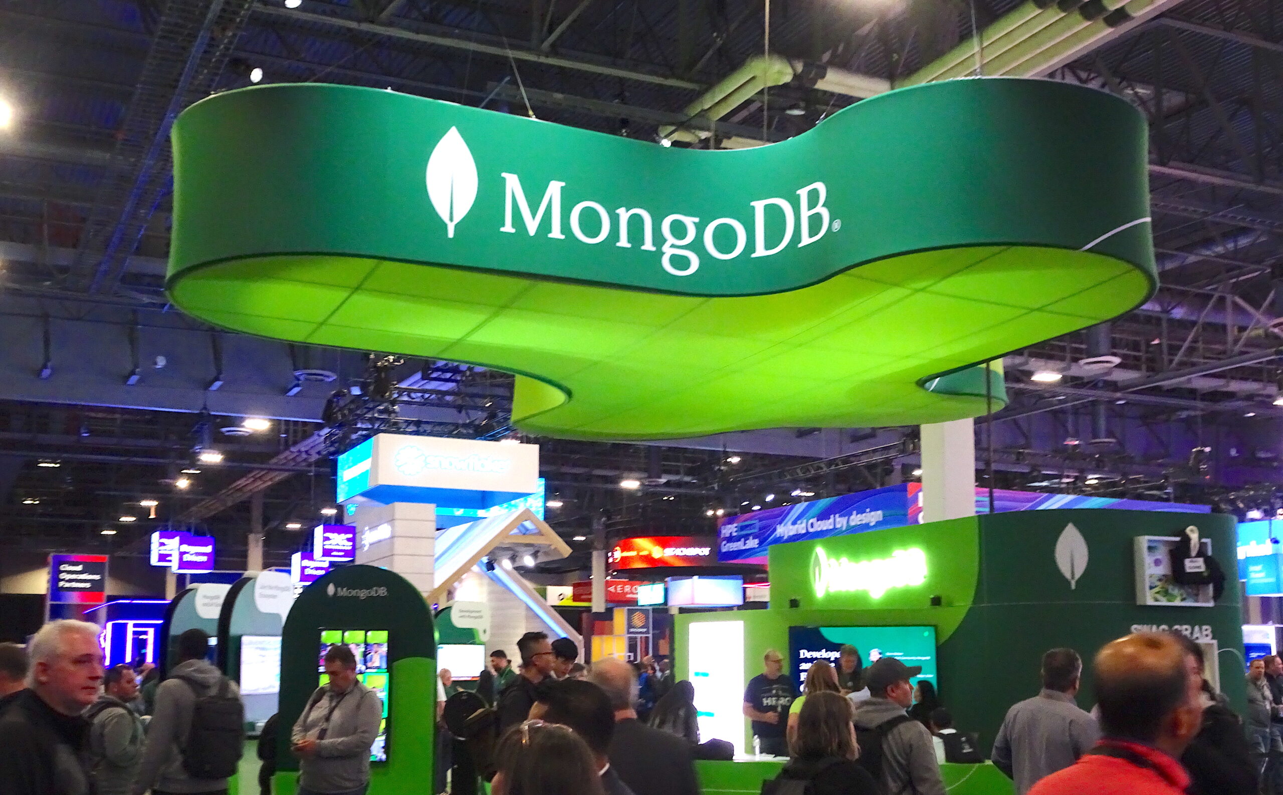 Diagram showing MongoDB's four-step agentic AI trust framework
