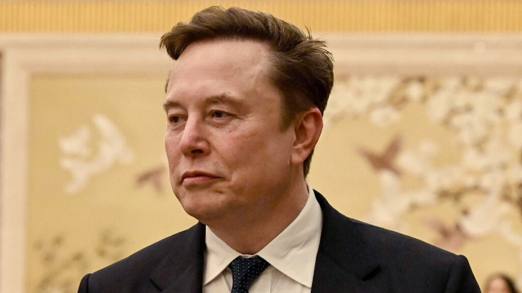 Elon Musk Loses $350 Billion in One Week as SpaceX Shares Tumble