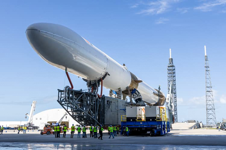 Blue Origin Raises $10B at $130B Valuation in First Funding Round
