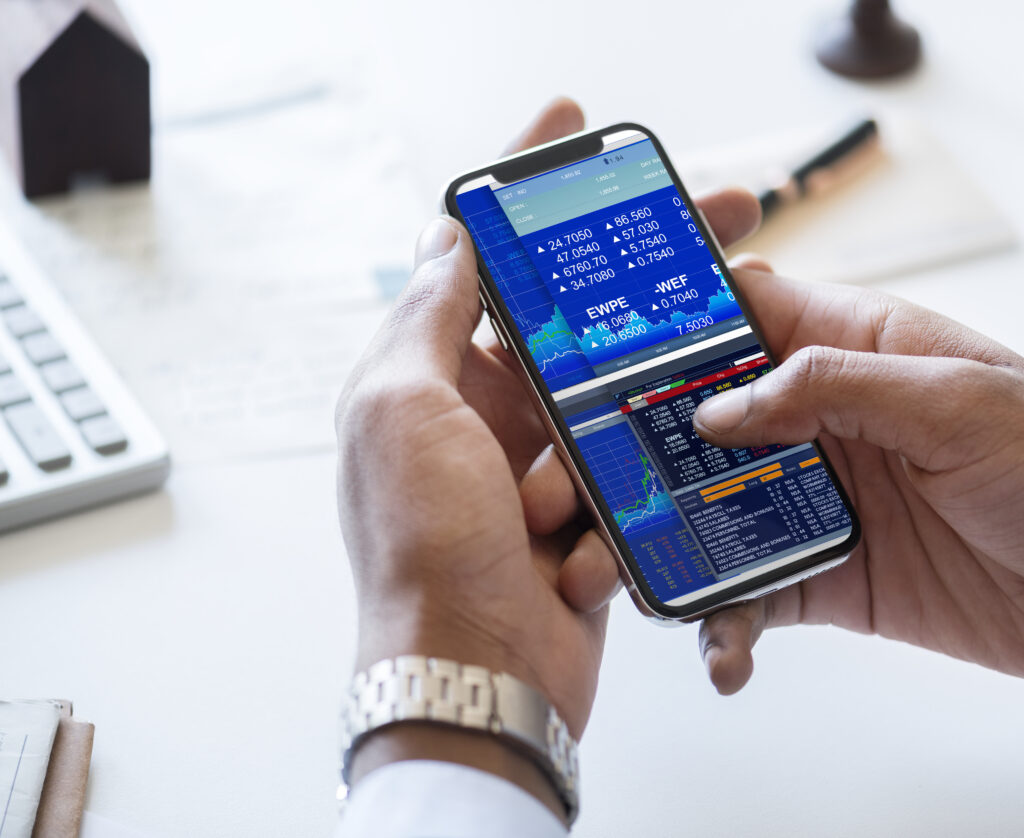 Growth Trends in Savings and Investment App Usage